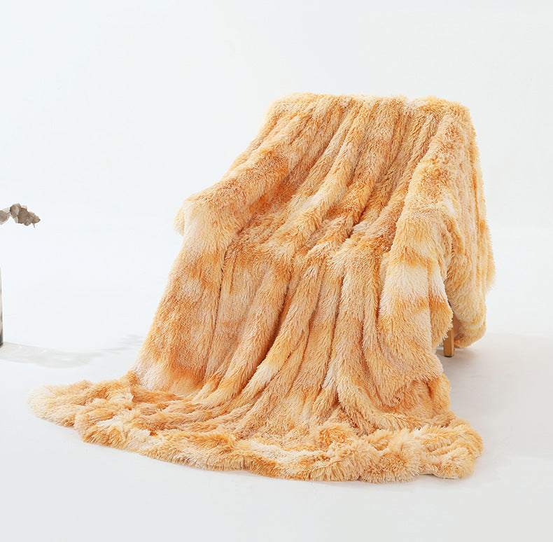 Shaggy Faux Fur Throw in Soft Neutral Tones