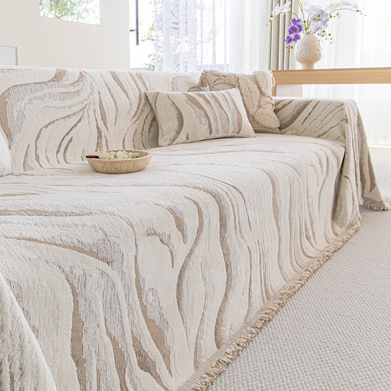 Mid-Century Plush Winter Throw