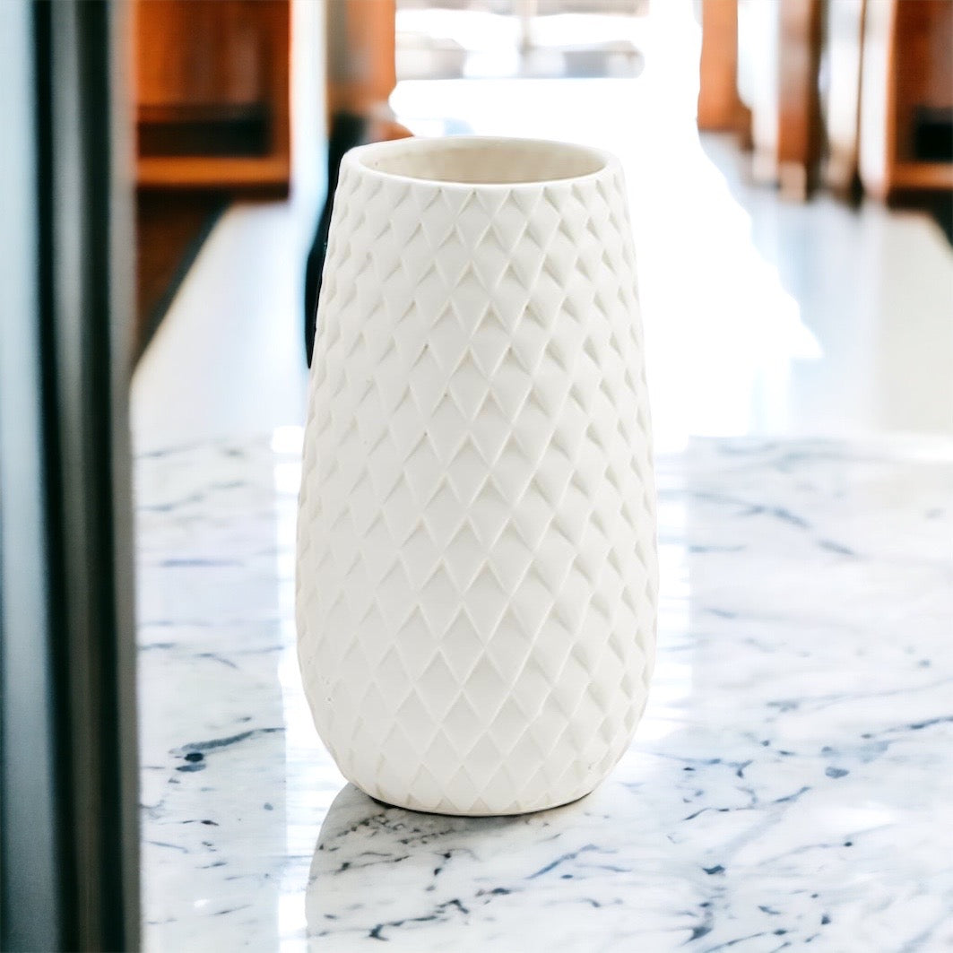 Diamond Weave Dolomite Vase, White