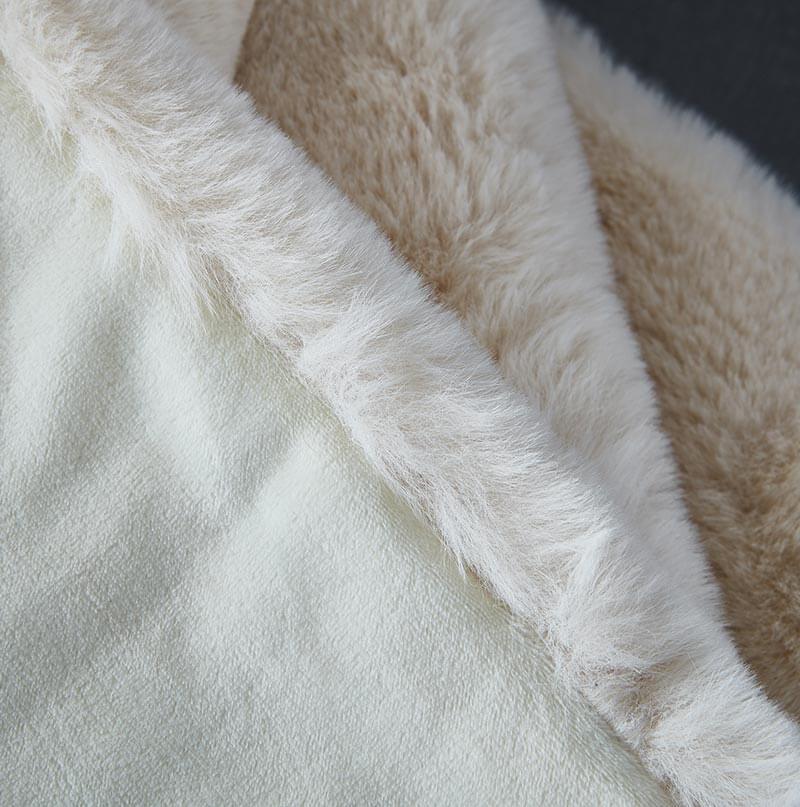 Chinchilla Faux Fur Throw in Warm Beige